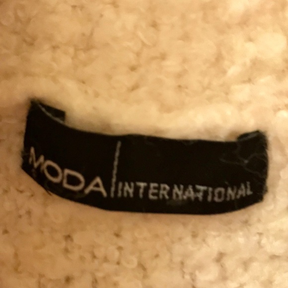 Moda International White Sweater Jacket - Medium - Picture 5 of 7